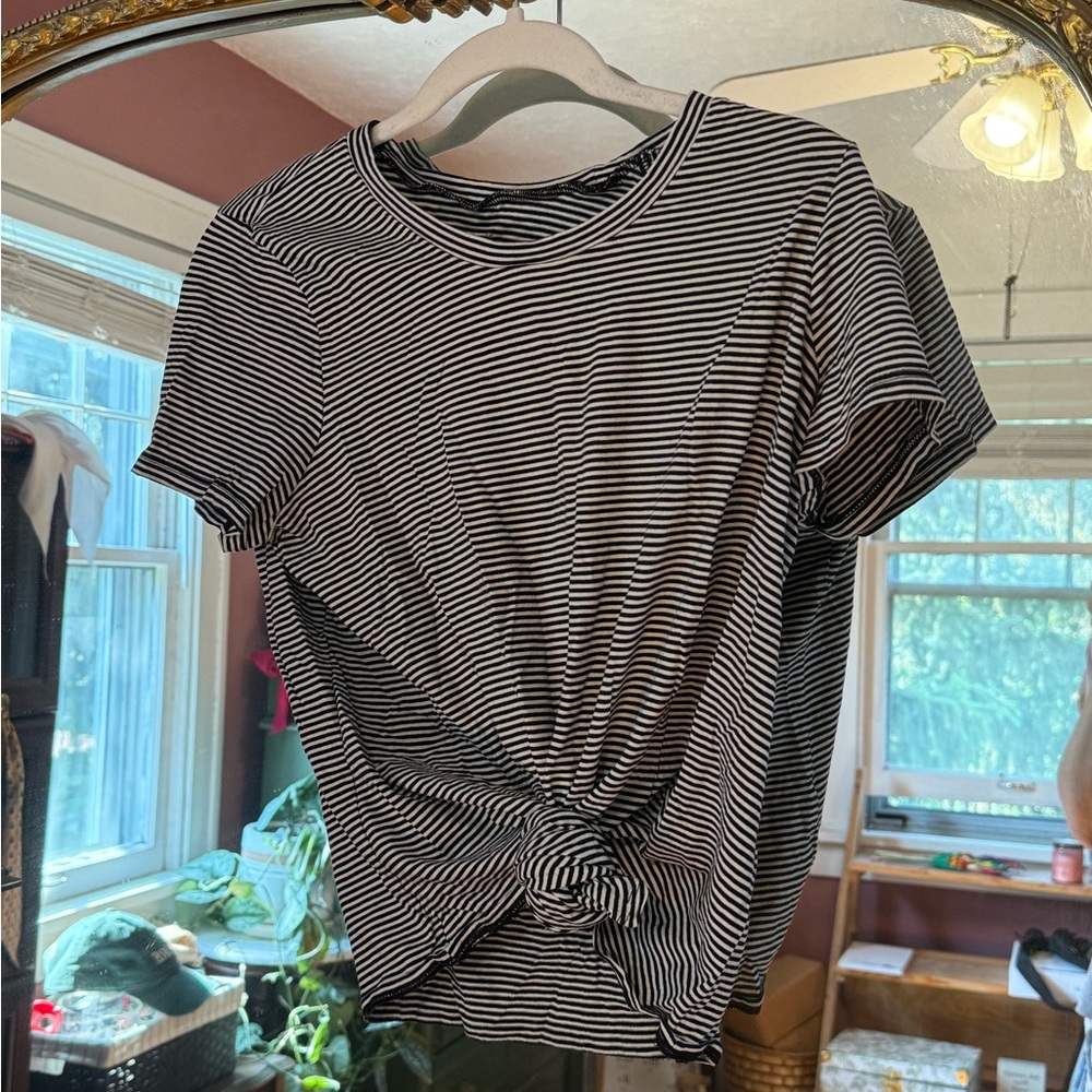 Madewell Black and White Striped Knot T-Shirt - Picture 2 of 2